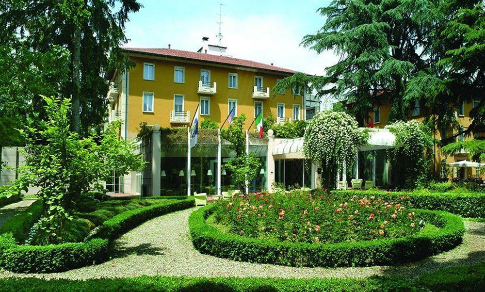 Hotel Terme مونتيتْشيلي تيرمي المظهر الخارجي الصورة